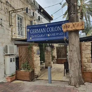  אכסניה הארחה במושבה הגרמנית- חדרים פרטים ומעונות