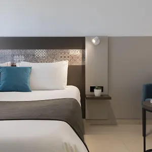 *** מלון Bayview By St מלטה