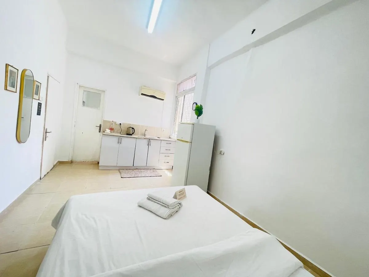 חיפה Godson Guest House Down Town