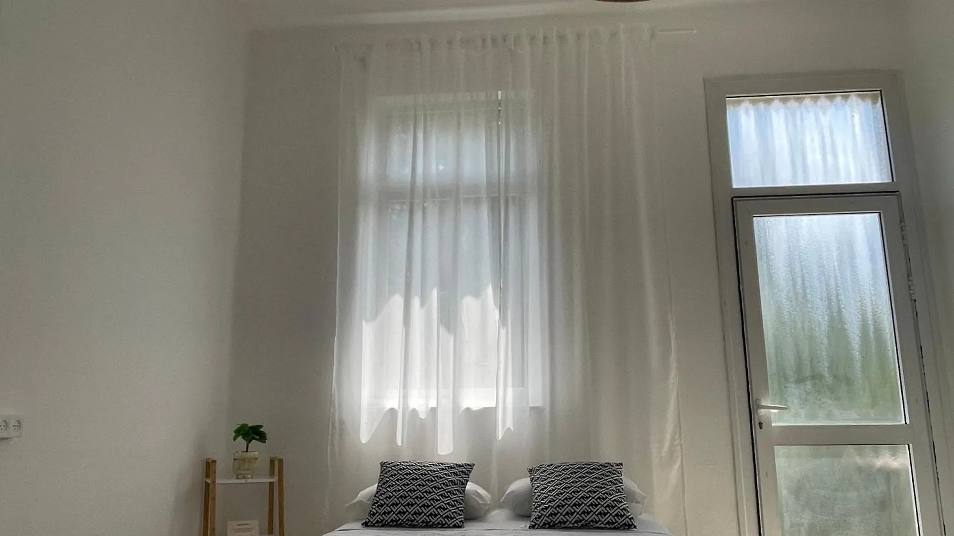 Hotel Godson Guest House Down Town Haifa Israel